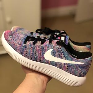 Nike Women’s Lunarepic Flyknit Sneakers